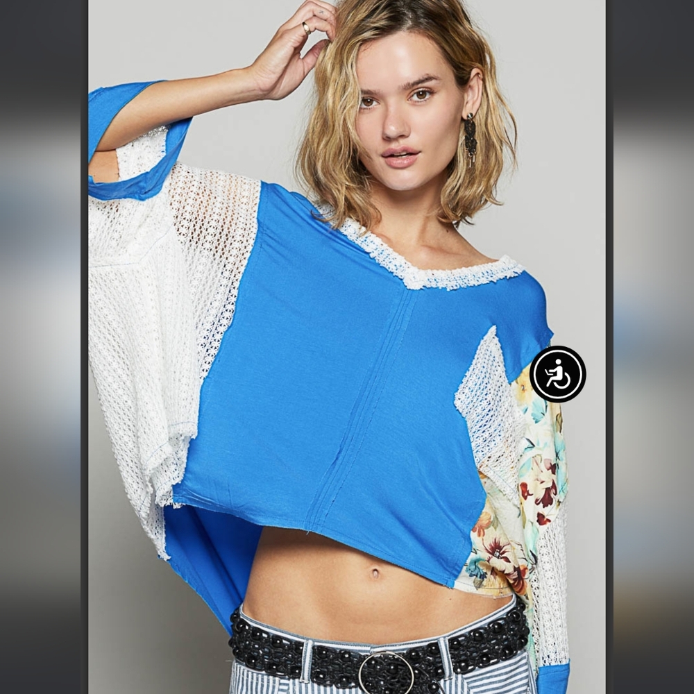 Last One NWT POL Blue and White Oversized Women's Top - Picture 4 of 7